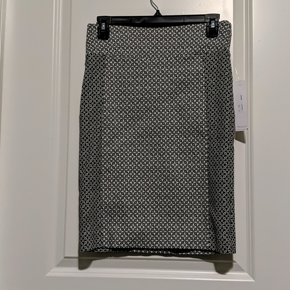 Never worn pencil skirt